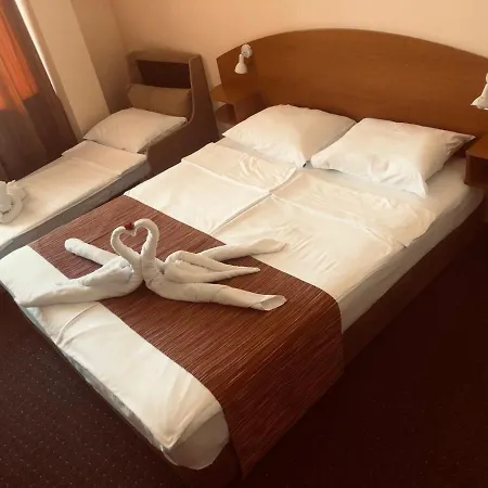 Hotel Family Deja Vu Ravda