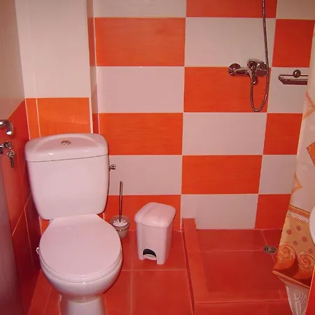 Family Deja Vu Ravda