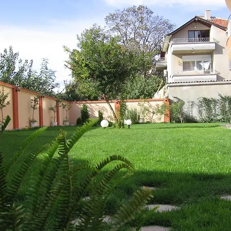 Hotel Family Deja Vu Ravda