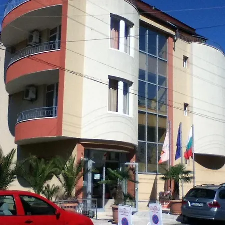 Family Deja Vu Ravda