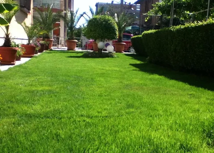 Hotel Family Deja Vu 2*